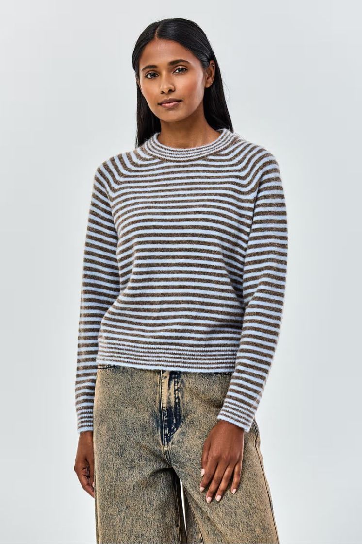 317394-BRD BROWN DARK blauw/zand