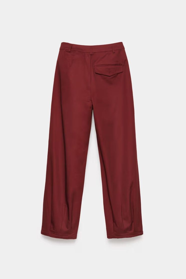 317749-RDD RED DARK wine 