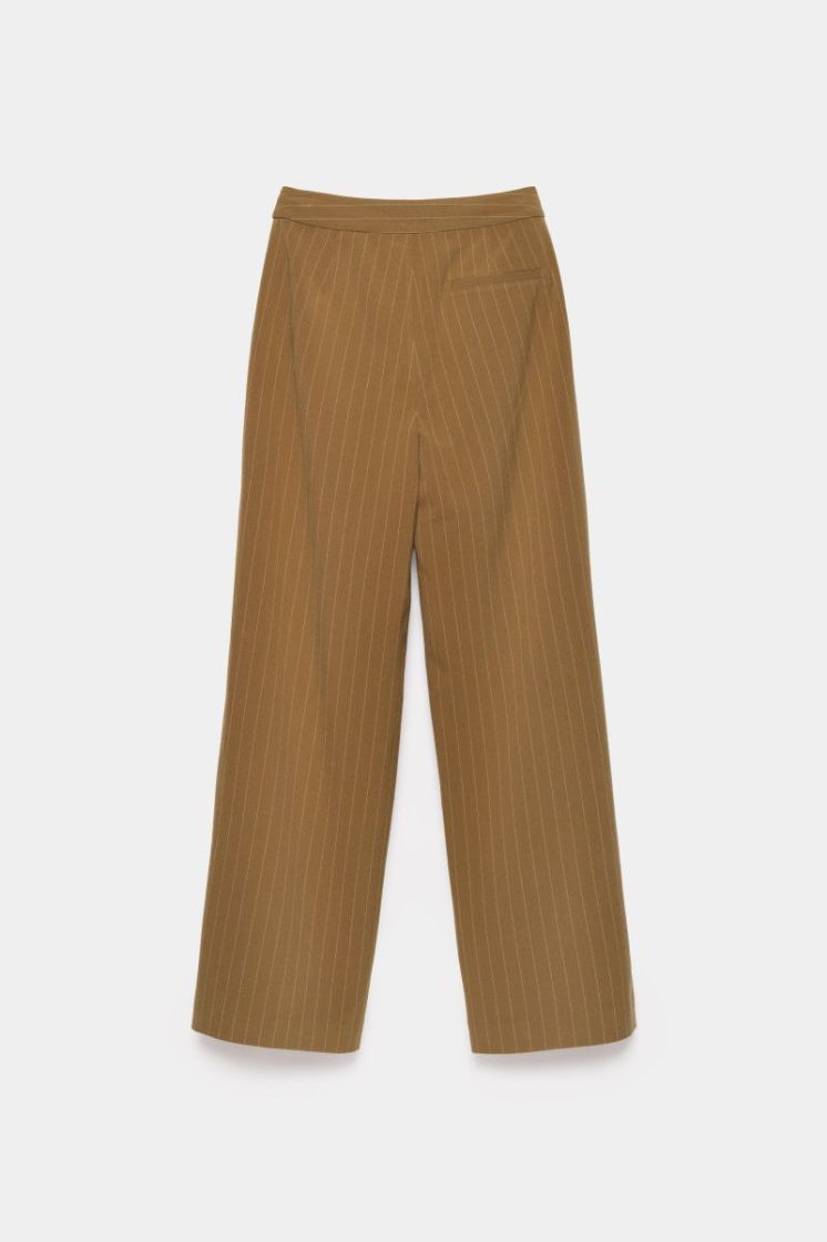 317907-GNM GREEN MEDIUM koffie