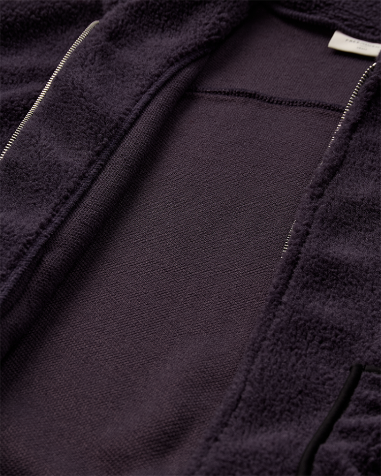 211921-NIGHTSHADE prune 