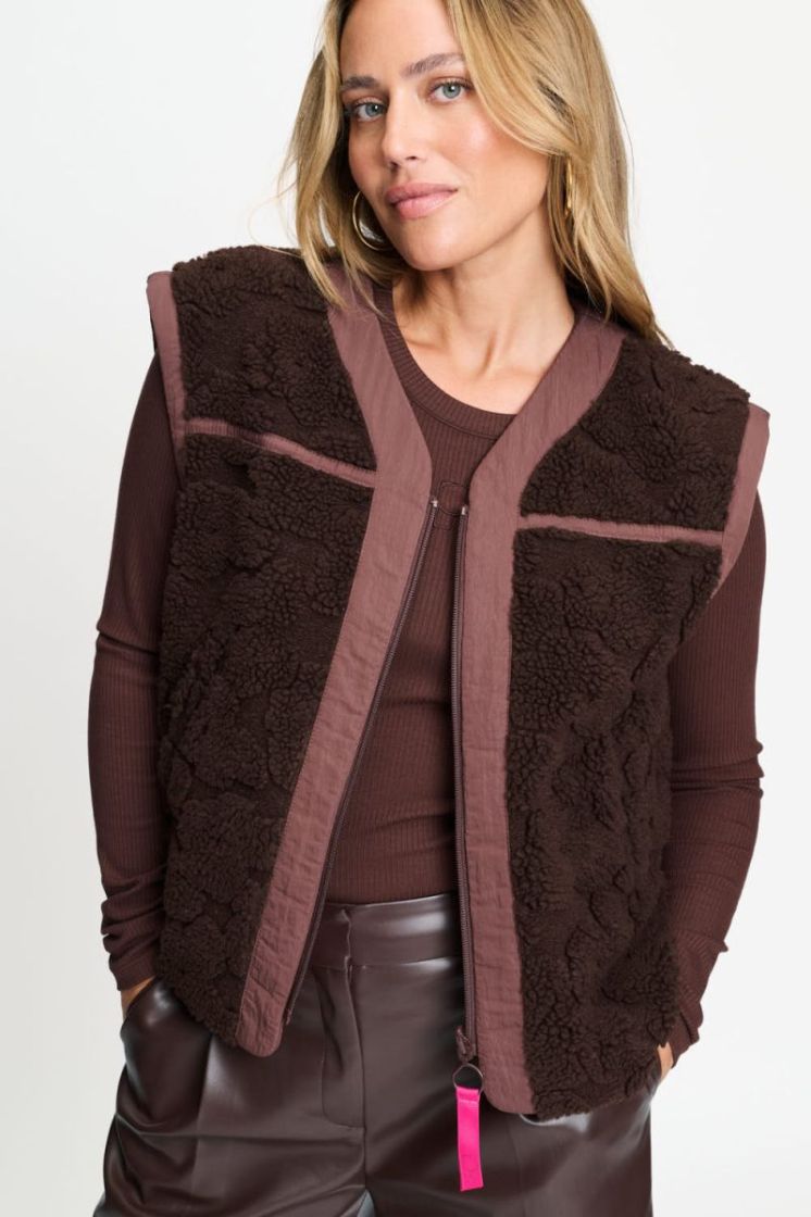 750-BROWN donkerbruin