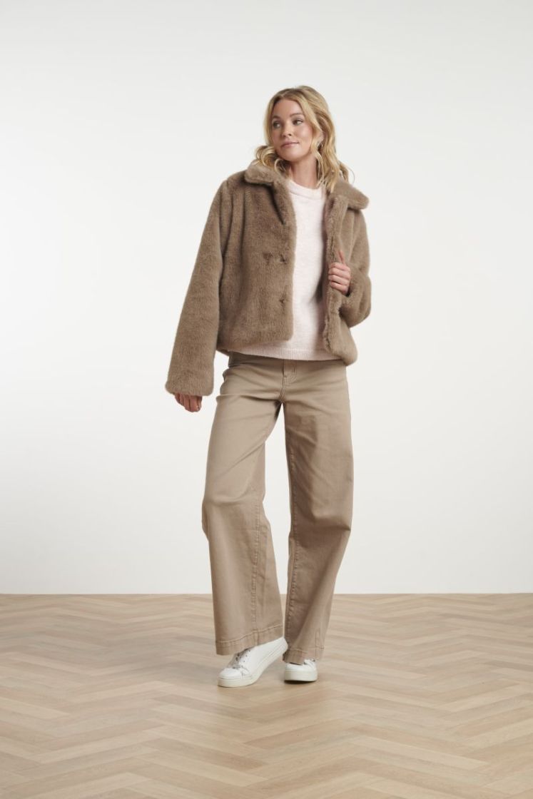 745-TAUPE taupe