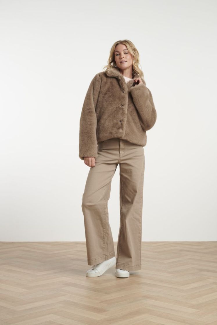 745-TAUPE taupe