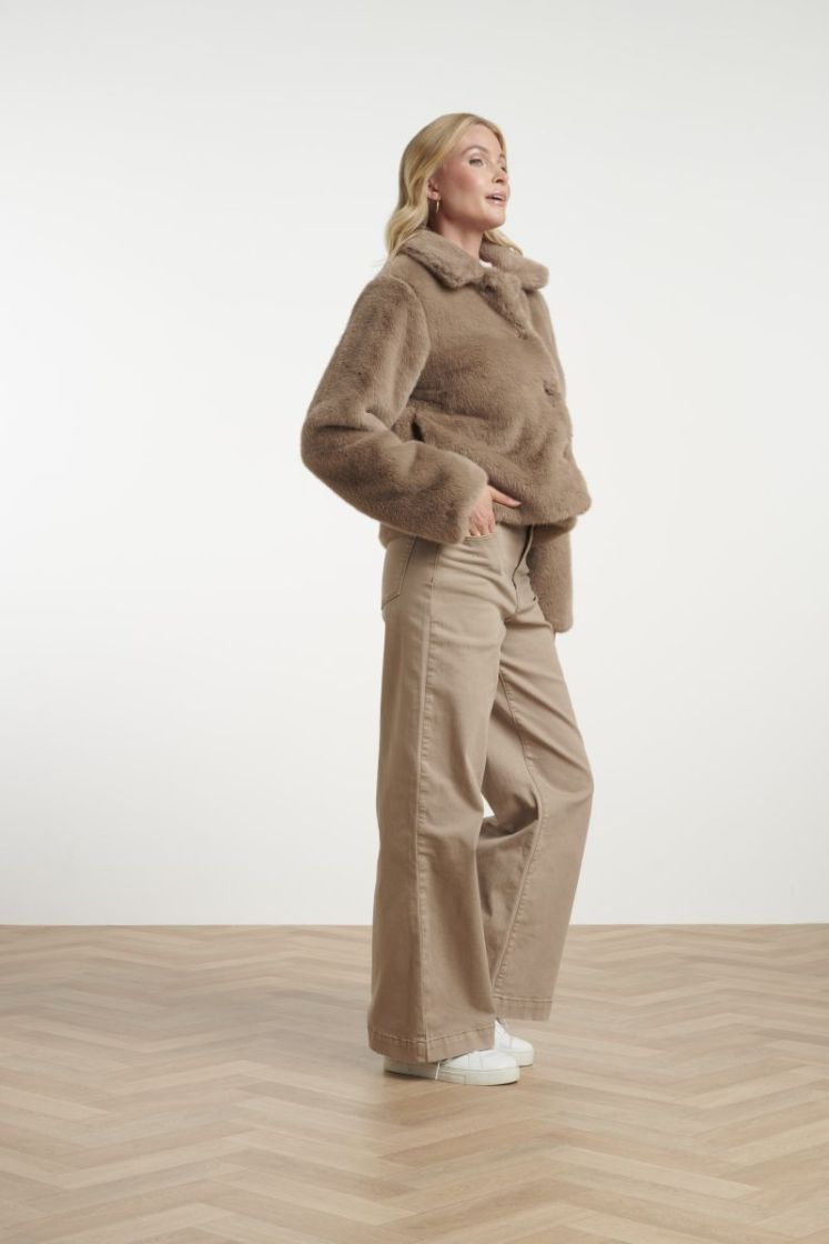 745-TAUPE taupe
