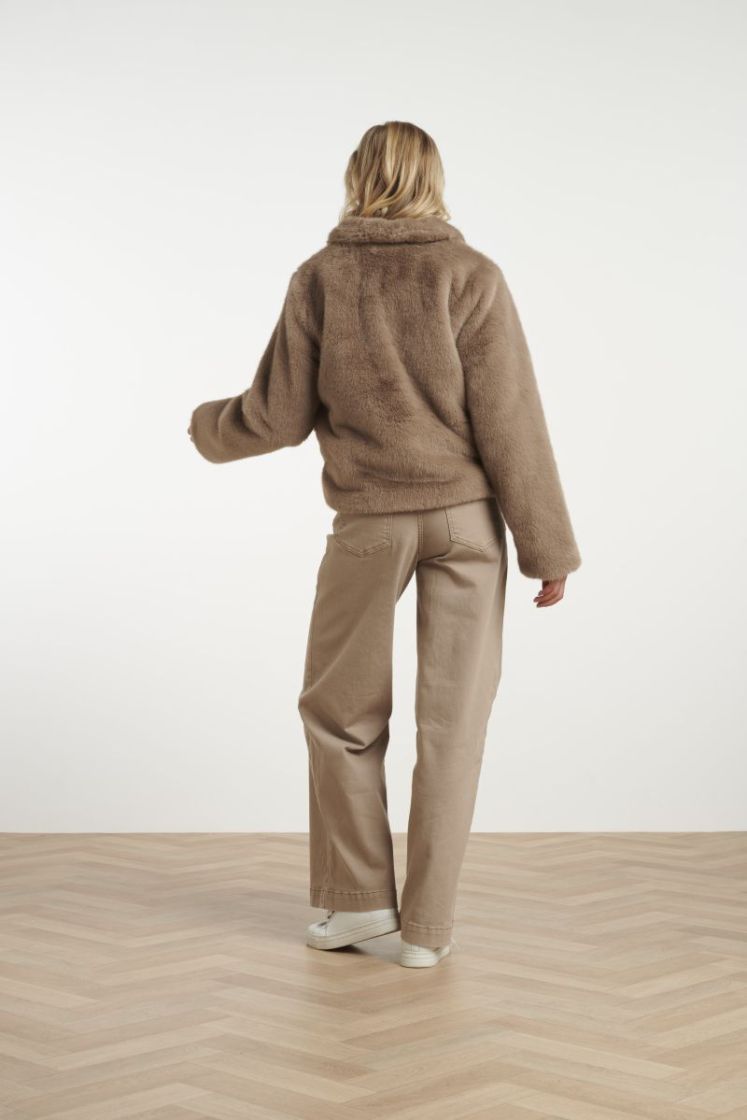 745-TAUPE taupe
